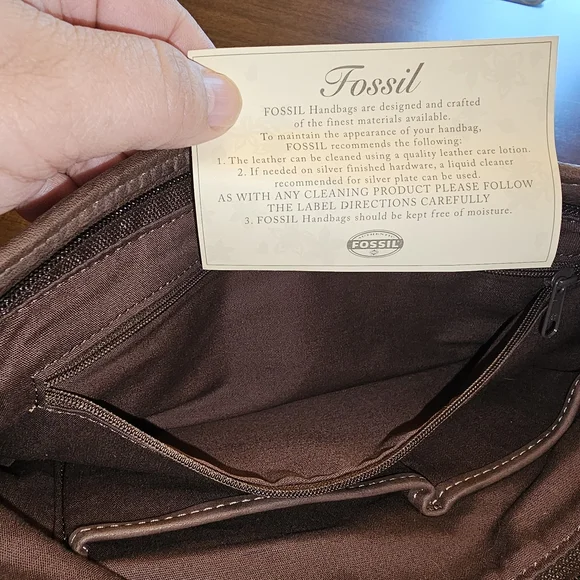 For @cookie95834 - Fossil Brown and Red Patchwork Leather Shoulder Hobo Bag NWT - Picture 12 of 12